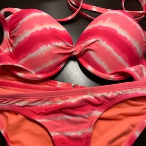 Pink tie-dye bikini